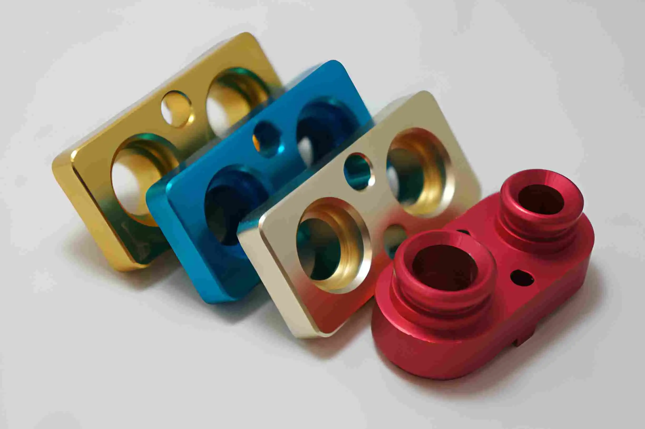 anodizing-A batch of anodize aluminum cnc parts production