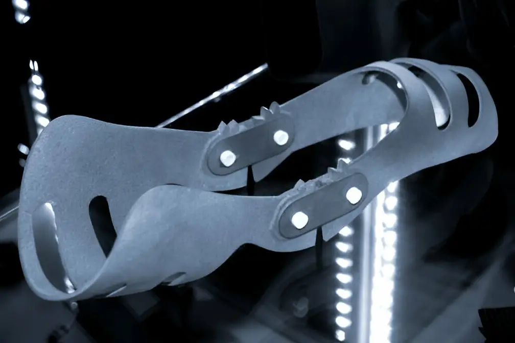vapor smoothing-SLS-Gray orthopedic plastic prosthesis printed on powder 3D printer